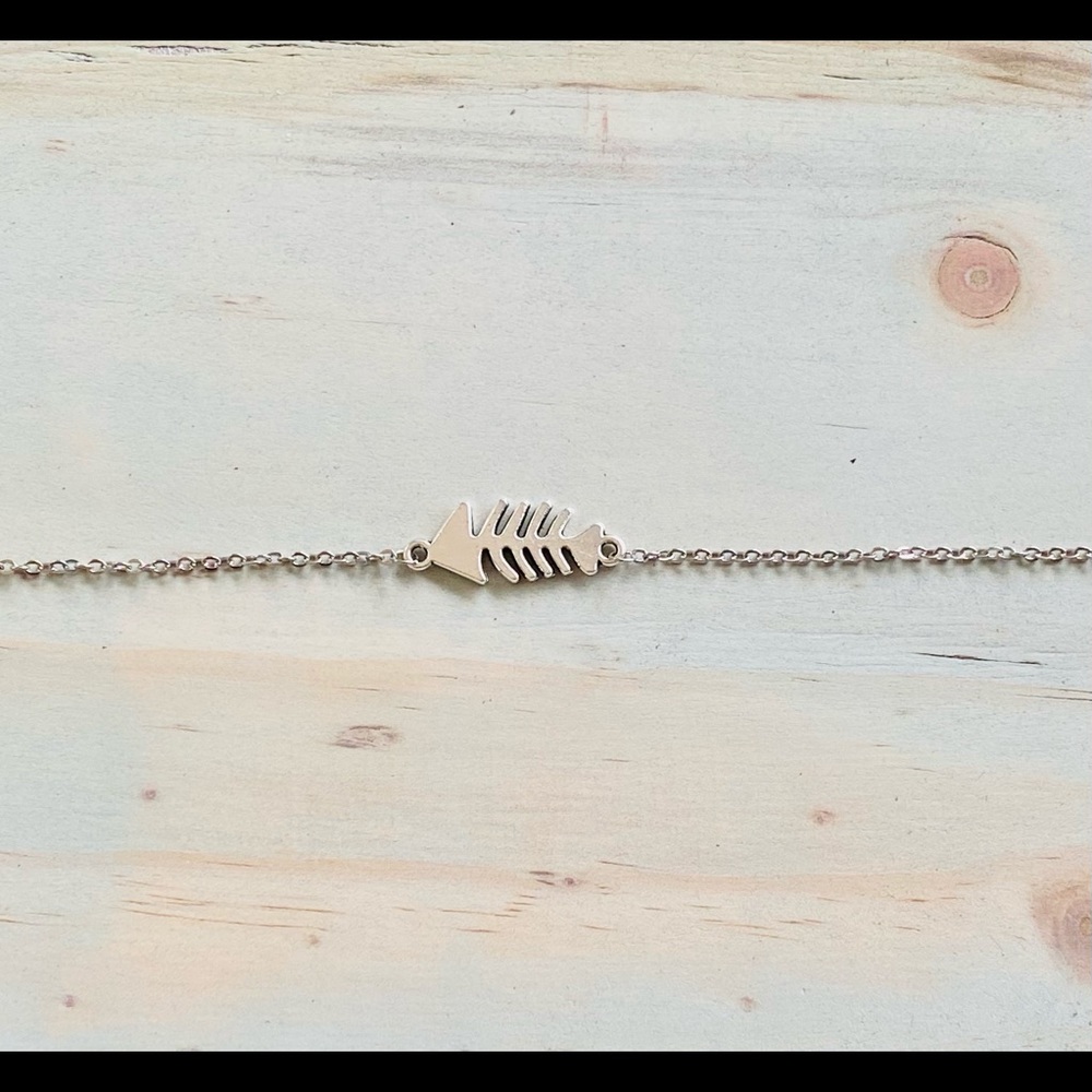 Cute Fishbone Anklet! 🐠 - Picture 4 of 5